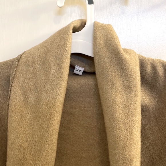 NWOT- Fair Trade, ethically made “By Tavi” Sleeveless Cardigan - Picture 3 of 6